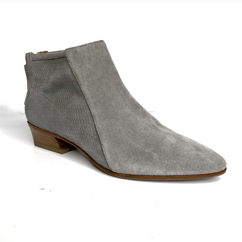 Aquatalia Fianna Perforated Gray Suede Bootie  Sz 7.5